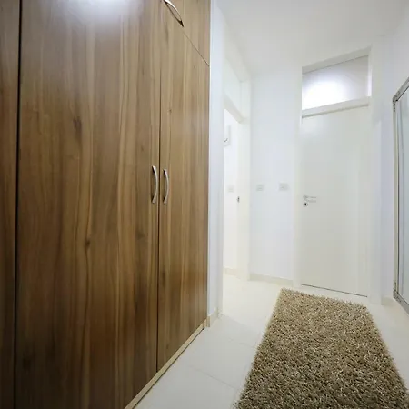 Apartamento Dioniz *